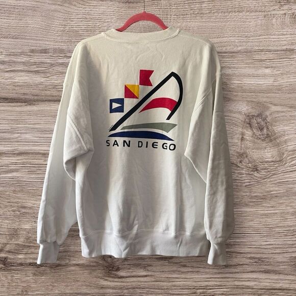 Vintage San Diego Crewneck Sweatshirt Unisex Gender Neutral Womens Size Medium - Picture 1 of 6